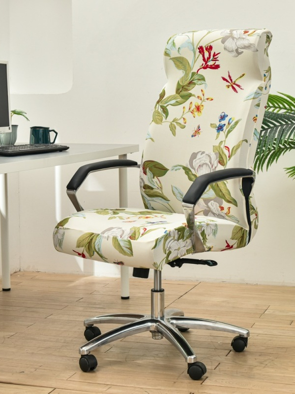 Luxurious Chairs 
