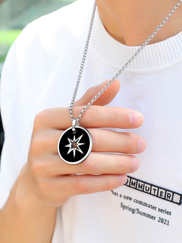 Men's Necklaces